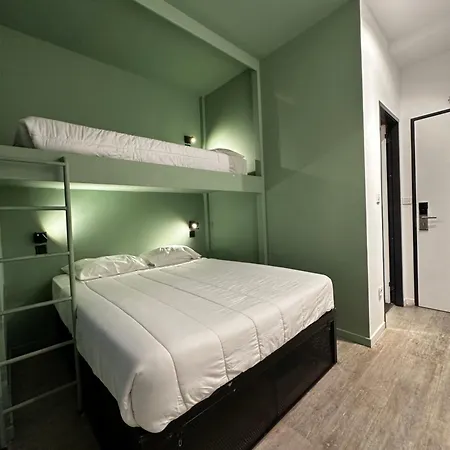 Smooth Capsules Athens